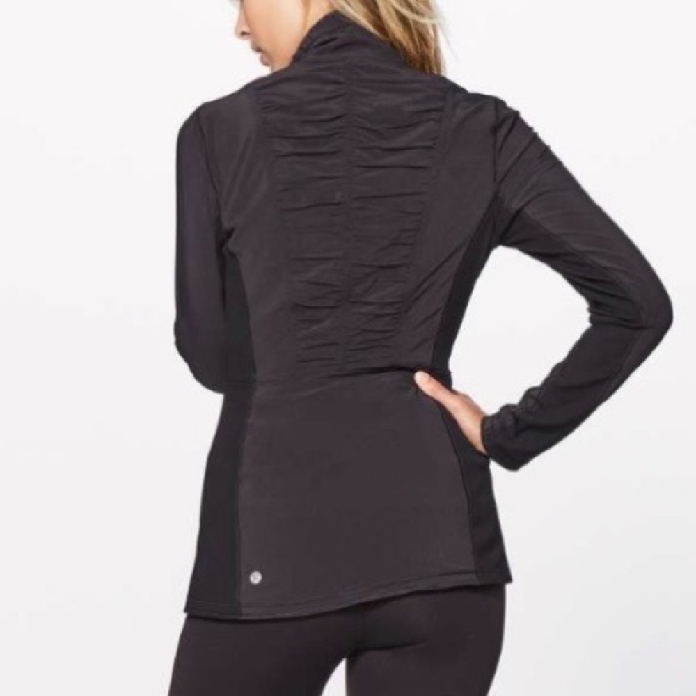 Lululemon Round Trip Jacket - Picture 3 of 16